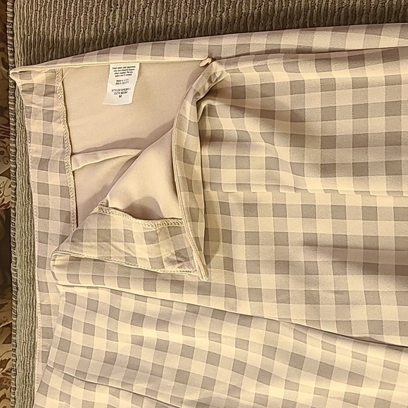 Le Lis Split Ankle Pants NWT - Picture 5 of 9